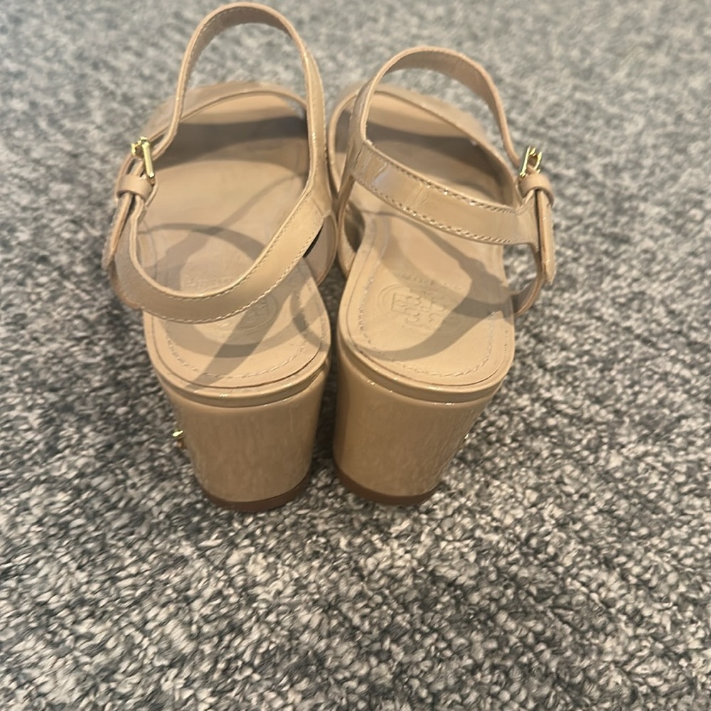 Tory Burch Abena Wedge Flatform Patent Flatform Sz 7.5 - Picture 4 of 12